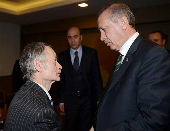 Президент Турции Р. Эрдоган и экс-лидер Меджлиса М. Джемилев. Как говорится, вся суть в одном фото.