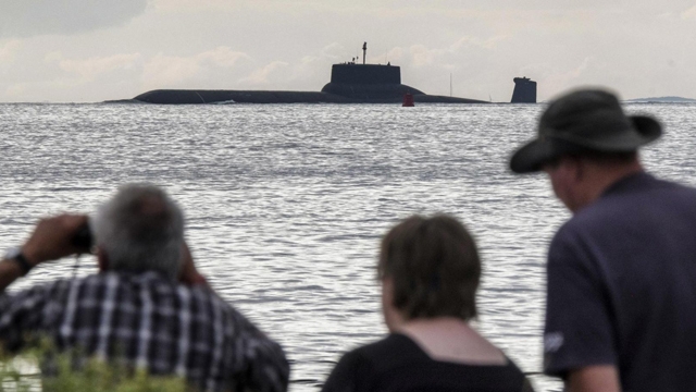 Российский «черный гигант» поразил отдыхающих на Балтийском море