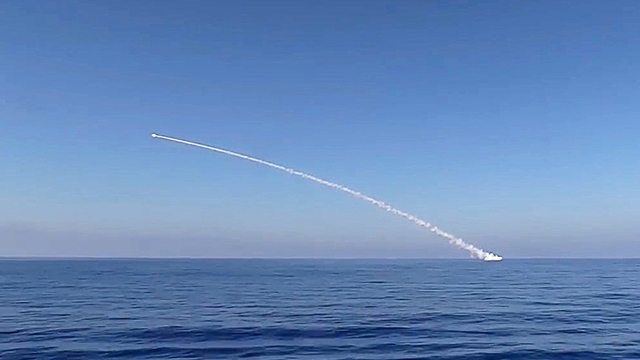 Российские подлодки уничтожили объекты ИГ ракетами «Калибр»